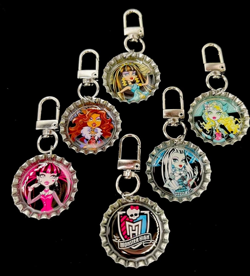 Monster High temático / 6 favores de fiesta / tirador de cremallera / llavero / mochila encanto Foto 1 de 4