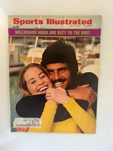 Sports Illustrated Lot--Gold-Medal Swimmer Mark Spitz & Tennis Pro Bobby Riggs - Picture 1 of 12