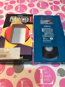 Swimfan (Jesse Bradford, Shiri Appleby, Erika Christensen) (VHS, 2002) - Picture 1 of 2