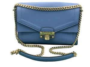 Borsa Michael Kors blu con cinturino a catena oro - Foto 1 di 17