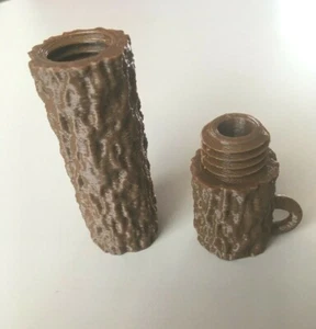Escondite de troncos de geocaching contenedor pequeño impreso en 3D - Imagen 1 de 3