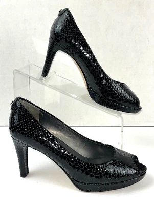Stuart Weitzman Women's Logoplainfield Pump Black Snake Leather Shoe Size 7M - Image 1 of 4