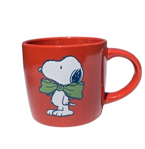 Taza Snoopy Peanuts Naranja Quemado Grande Verde Pajarita 12 Oz - Imagen 1 de 4