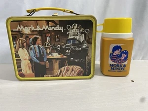 Fiambrera metálica vintage Mork and Mindy con termo de 8 oz Paramount Pictures 1979 - Imagen 1 de 15