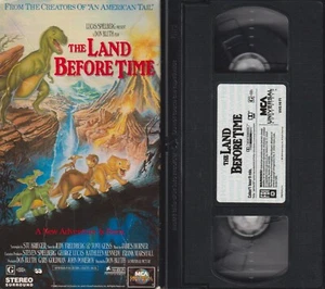 The Land Before Time (VHS) 1989 VHS First Print MCA Home Video FREE SHIPPING! - Picture 1 of 1