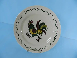 1ea VINTAGE METLOX POPPYTRAIL GREEN ROOSTER 10" DINNER PLATE! EXCELLENT CHINA - Picture 1 of 5
