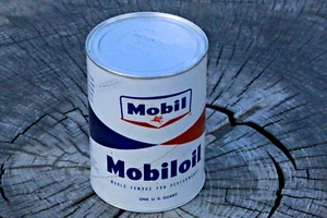 Vintage Mobil Oil Can / Quart / Full - Picture 1 of 8
