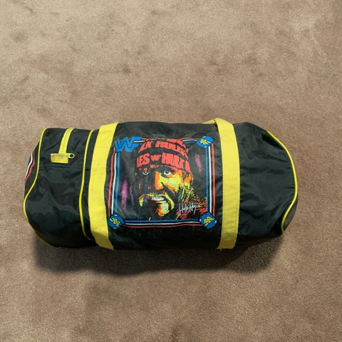 Vtg Hulk Hogan Ultimate Warrior Slumber Mate GYM Duffle Bag WWF Wrestling 1991 Cover
