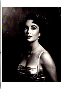 Postcard Elizabeth Taylor in 1948 , Reproduction 1983, Actress  4"x6" - Picture 1 of 2