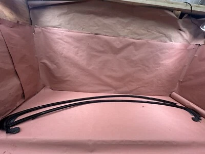 Пара черных молдингов для верхней рамы крыши BMW F06 640I 650I M6 от оригинального производителя No15141 - Изображение 1 из 4