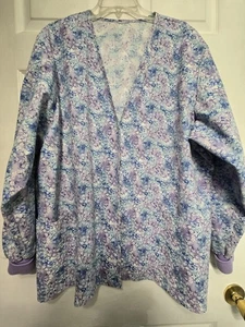Crest Scrub Jacket Size XL-Blue/Purple Floral Snap-Up-Chest 27.5"/L 29.5" - Picture 1 of 4