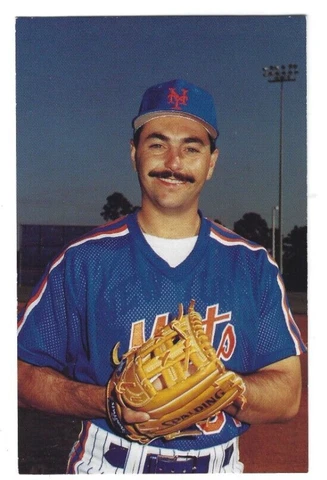 New York Mets John Franco 3 & 1/2 x 5 & 1/2 postcard Cover