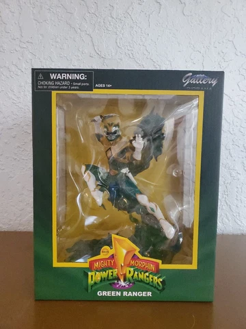 Diamond Select Mighty Morphin Power Rangers Green Ranger Diorama Statue Cover