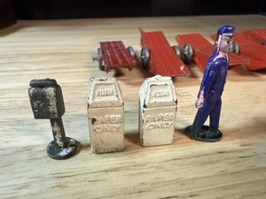 Vintage Lead Miniature Diacast Hand Carts And Other Miniature Toys - Picture 1 of 13