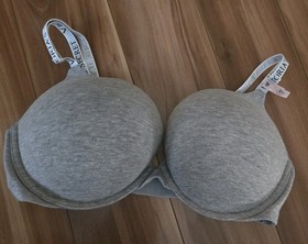 NWT Victoria's Secret bombshell add 2 cups T-Shirt padded bra gray 36D push up
