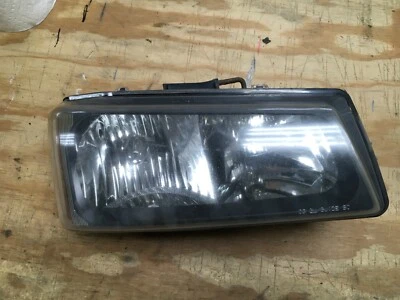 2003-2007 Chevy Chevrolet Silverado Avalanche marcador de farol direito passageiro B - Imagem 1 de 4