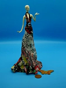 Vintage Doll Figurine Jewellery Stand Style - Picture 1 of 12