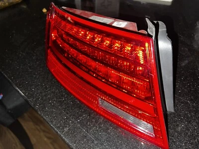 2013-2014-2015-2016-2017 AUDI A5 QUATTRO, S5 LUZ TRASERA EXTERIOR DERECHA LED OEM Foto 1 de 3