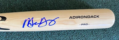 БЕЙСБОЛЬНАЯ БИТА BECKETT С АВТОГРАФОМ МАЙКЛА МОЛОДОГО ТЕХАССКОГО РЕЙНДЖЕРА RAWLINGS * - Изображение 1 из 4