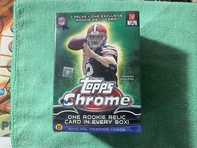 2014 TOPPS CHROME FOOTBALL. BLISTER BOX WITH 1 RC RELIC.NEW - Image 1 of 4