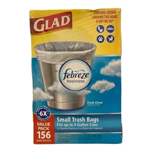 Sacchetti per Pattumiera Piccoli Glad, 4 Galloni + Febreze Fresh Clean Controllo Odori (156 ct) - Foto 1 di 2