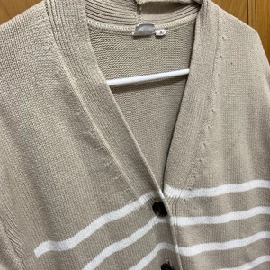 Gap Women's 24/7 Split-Hem Cardigan, white neutral stripe, Sz Medium - Picture 1 of 7