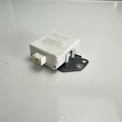 Toyota Sienna 2004-2010 puerta receptora control de computadora 89741-ae010 OEM Foto 1 de 4