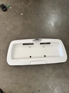 2002-2006 Chevrolet Trailblazer/GMC Envoy Trunk License Plate Panel Molding OEM - Picture 1 of 16