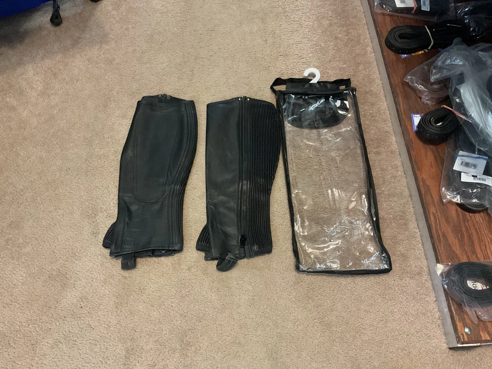 Perris Pro Half Chaps Leather Black XL - Image 1 of 1