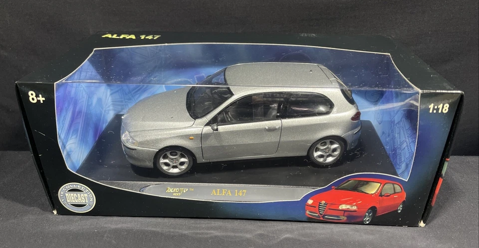ALFA ROMEO 147 2000 Silver RICKO 1/18 NUEVO EN BOITE Foto 1 de 4