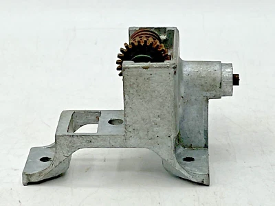 Gilbert American Flyer NOS Log Loader Gear Housing (PA13B452) - Image 1 of 4