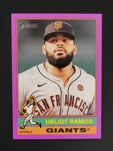 Topps Heritage 2025 - Heliot Ramos #32 borde púrpura claro - Imagen 1 de 2