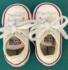 Converse All Star Toddler Shoes Size Infant 4. Color White Excellent Condition! - Picture 1 of 5