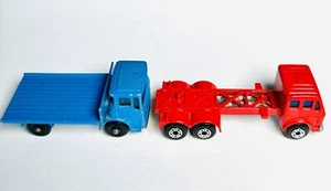 1976 Matchbox Superfast MERCEDES CONTAINER TRUCK & Site Hut Truck Lot of 2 - Picture 1 of 5