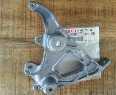 GUARDABARROS DELANTERO IZQUIERDO YAMAHA RAPTOR 700, MONTAJE FARO 06-12 Foto 1 de 2