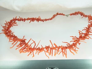 Hermosa cadena de coral grande ramas y varillas de coral 72 cm largo 74,5 gramos - Imagen 1 de 8