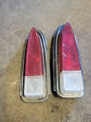 Lincoln 1958 par de luces traseras Town Car Continental limusina Breezeway 429 58 460 Foto 1 de 4