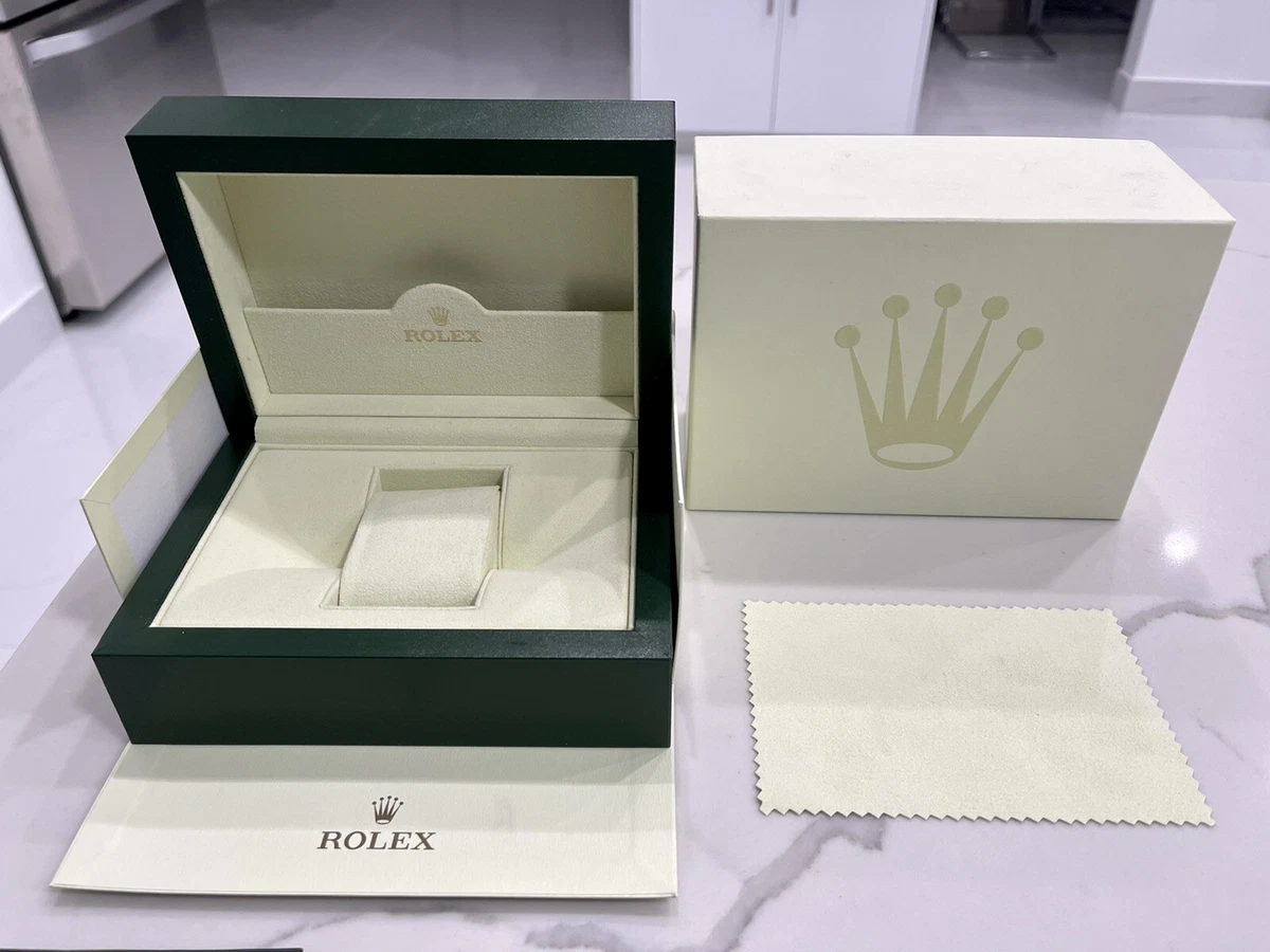 ROLEX EXPLORER 箱 付属品 ROLEX 42mm Stainless Steel Explorer II Polar White Dial BOX BOOKS