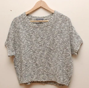 W447 NWT VINCE KNIT SHORTSLEEVES WOMEN SWEATER SIZE M - Picture 1 of 4