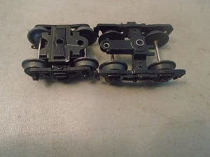 MTH 2 DIECAST TRUCKS 1 4 WHEEL PASSENGER CAR TRUCK 1 FREIGHT CAR TRUCK - Bild 1 von 2