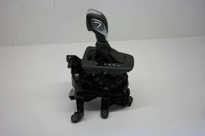 2015 FORD FOCUS Transmission Shift Assembly  - Image 1 of 4