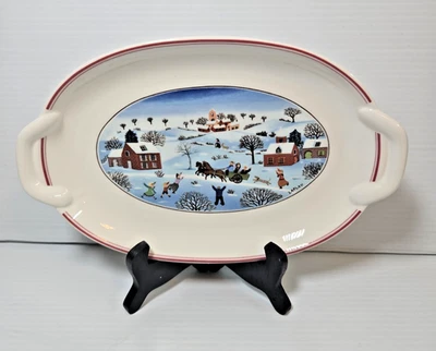 Villeroy & Boch Naif Christmas Pickle Plato/Servir 10 1/4" x 6 1/4"" Foto 1 de 4