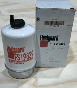 FLEETGUARD FUEL WATER SEPARATOR FS19829 NOS - Picture 1 of 3