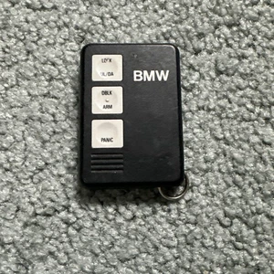 OEM BMW Remote Control Vehicle Security System Transmitter Part 88881600292 - Picture 1 of 3