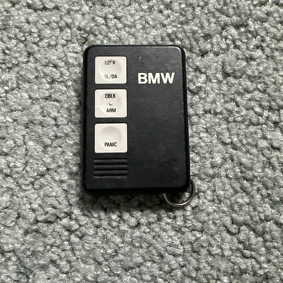 OEM BMW Remote Control Vehicle Security System Transmitter Part 88881600292 - Image 1 of 3