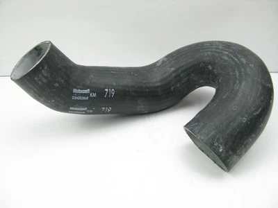 Motorcraft KM719 Lower Radiator Coolant Hose 1973-1986 Ford LN900 LNT900 8V71T - Image 1 of 4