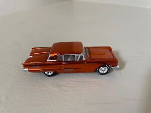 Johnny Lightning Holiday Classic 1958 Ford Thunderbird Real Riders Loose LC41