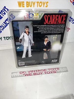 Mezco Scarface TONY MONTANA Machine gun and removable clip “The Fall” Al Pacino - Image 1 of 4