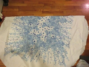 Vera Neumann Oval Tablecloth Blue Floral Cotton 80x64" Vintage Kitchen Dining - Picture 1 of 6