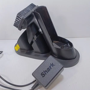 Shark Wandvac Modell WV410BL Ladestation XDOCKCWV mit 1 Aufsatz - Bild 1 von 7